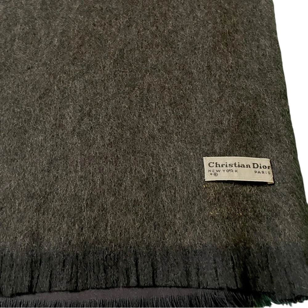 Christian Dior Double Sided Black & Gray Patterned Tuxedo Style Scarf 11